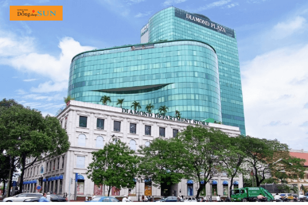 Diamond Plaza