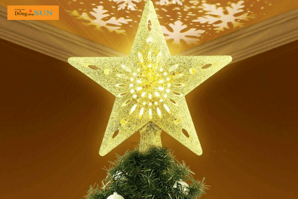 Ngôi sao trang trí cây thông Noel