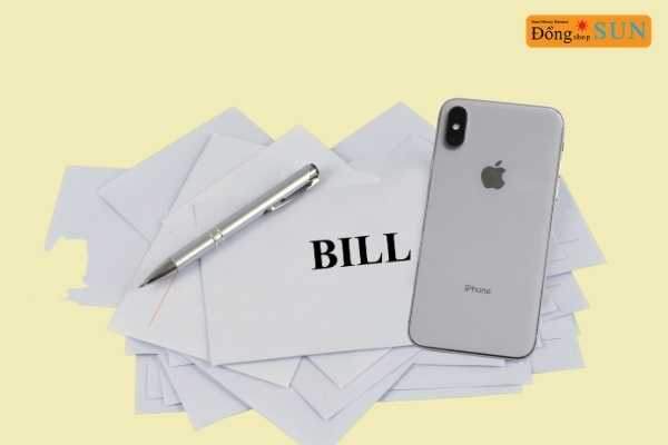 Làm thủ tục vay tiền bằng hóa đơn mua điện thoại smartphone như thế nào?