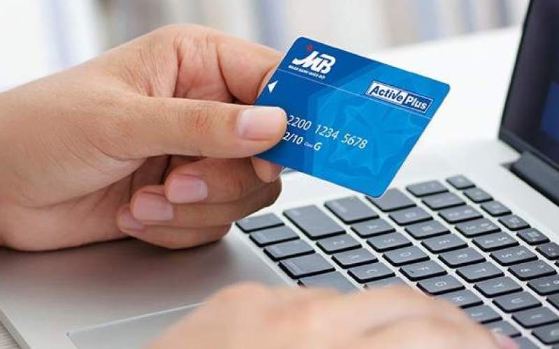Làm thẻ MB Bank online bao lâu nhận được?