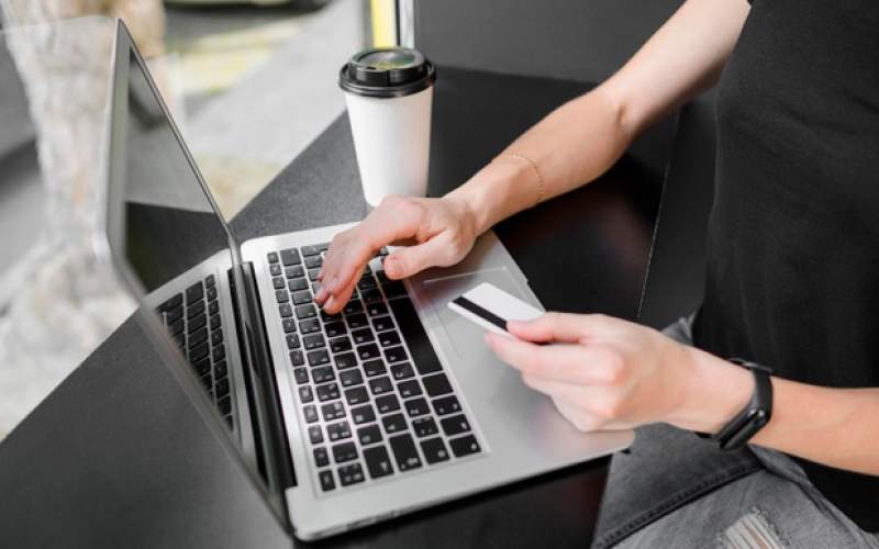 Làm thẻ ngân hàng online mất bao lâu? Làm thẻ ATM bao lâu có?