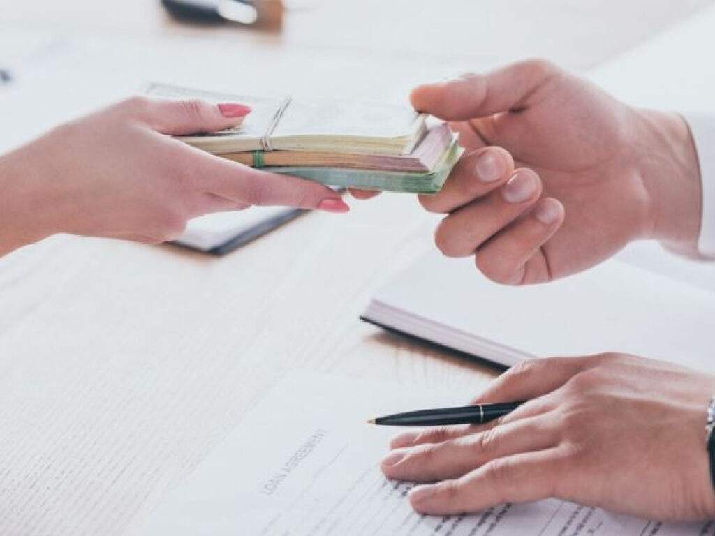 Vay tiền online không trả có sao không?