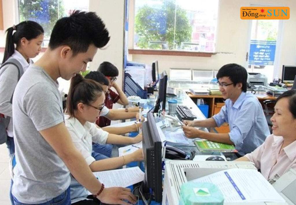 Quy trình hỗ trợ tài chính sinh viên tại Dong Shop Sun